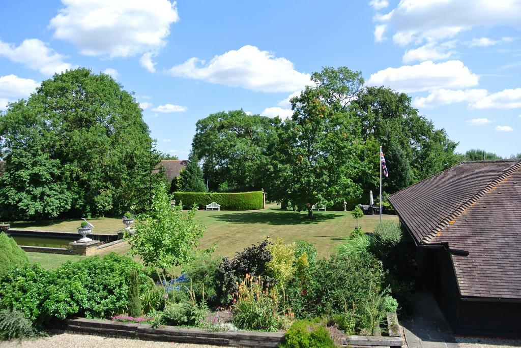 Frith Farm House Cottages Newnham  Номер фото
