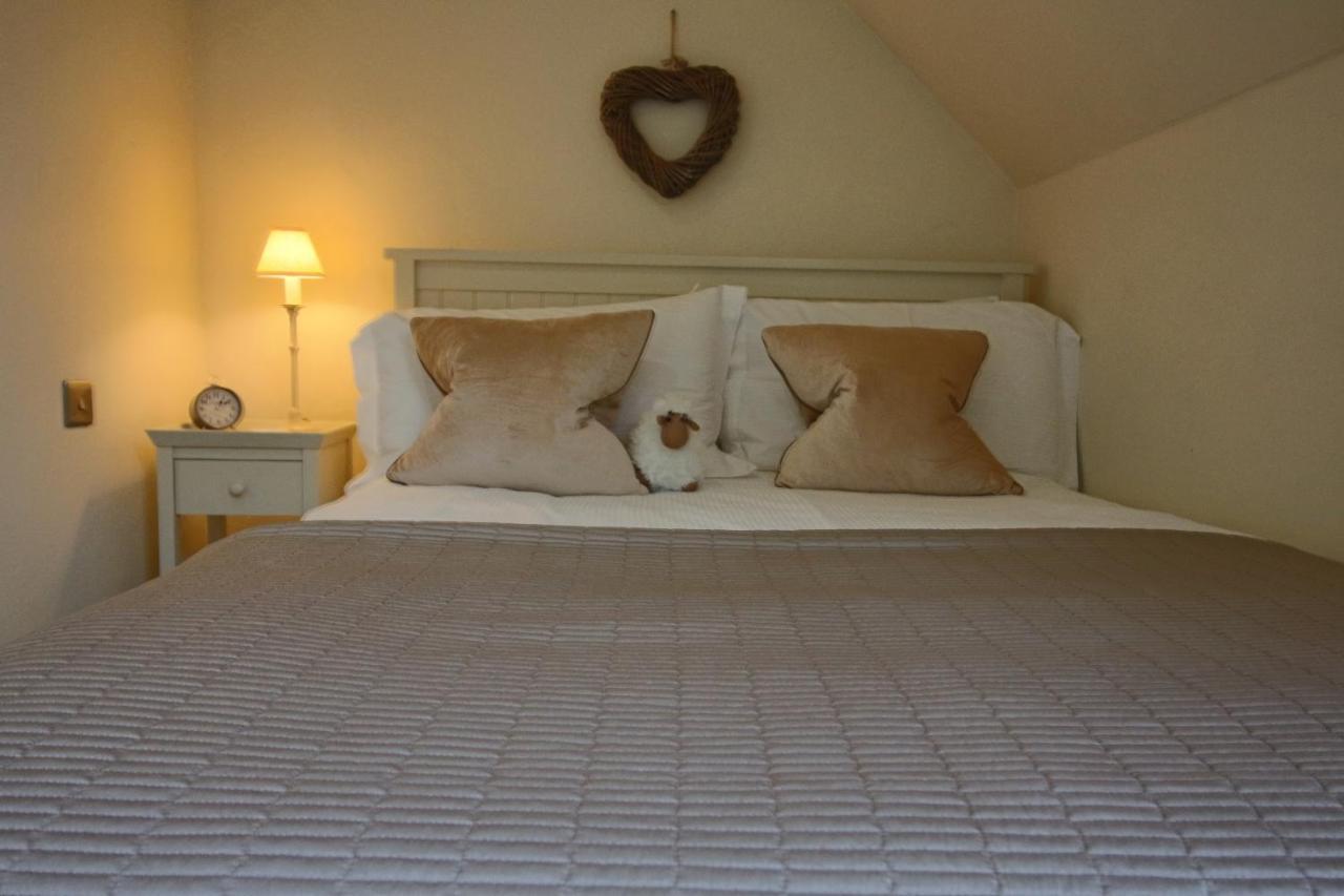 Frith Farm House Cottages Newnham  Екстер'єр фото