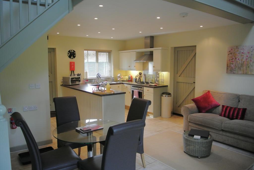 Frith Farm House Cottages Newnham  Номер фото
